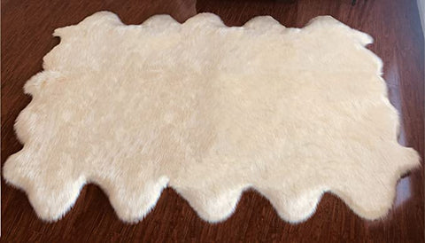 LAMBZY Genuine Sheepskin Silky Area Rug - Thick Strong Bottom Texture Stain Resistant Area Rug - lambzydecor.com