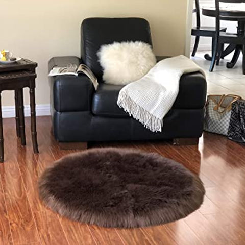 LAMBZY Faux Sheepskin Super Soft Hypoallergenic Rug Plush Fur - lambzydecor.com
