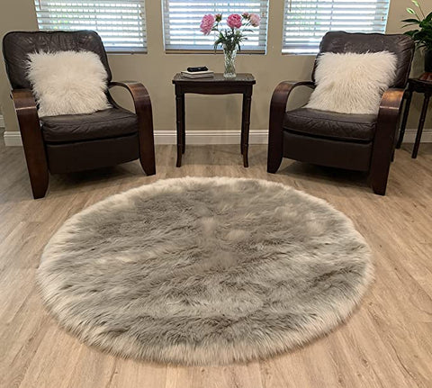 LAMBZY Faux Sheepskin Super Soft Hypoallergenic Silky Round Shag Rug for Living & Kids Room, Sofa - lambzydecor.com