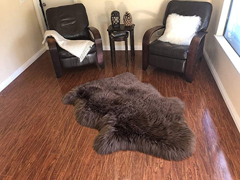LAMBZY Genuine Sheepskin Silky Area Rug - Thick Strong Bottom Texture Stain Resistant Area Rug - lambzydecor.com