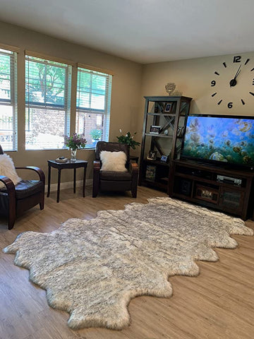 LAMBZY Faux Sheepskin Super Soft Hypoallergenic Silky Shag Rug for Living Room, Kids Room, Sofa - lambzydecor.com