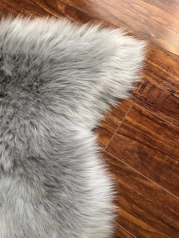 LAMBZY Genuine Sheepskin Silky Area Rug - Thick Strong Bottom Texture Stain Resistant Area Rug - lambzydecor.com