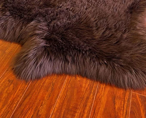 LAMBZY Genuine Sheepskin Silky Area Rug - Thick Strong Bottom Texture Stain Resistant Area Rug - lambzydecor.com