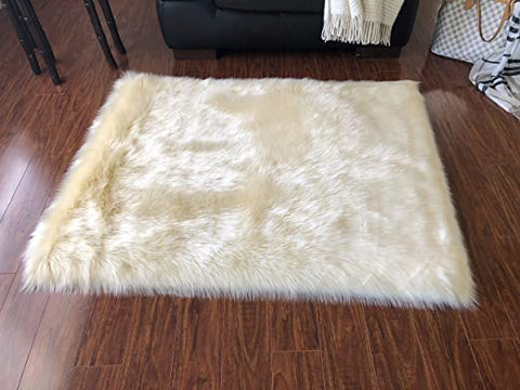 LAMBZY Faux Sheepskin Super Soft Hypoallergenic Square Area Rug Plush Fur Premium Shag - lambzydecor.com