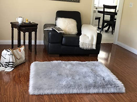 LAMBZY Faux Sheepskin Super Soft Hypoallergenic Square Area Rug Plush Fur Premium Shag - lambzydecor.com