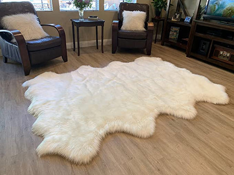 LAMBZY Faux Sheepskin Super Soft Hypoallergenic Silky Shag Rug for Living Room, Kids Room, Sofa - lambzydecor.com