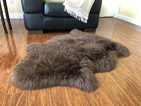 Luxury Faux Sheepskin Shaggy Silky Plush Carpet - Hypoallergenic, Free Shape Rug - lambzydecor.com