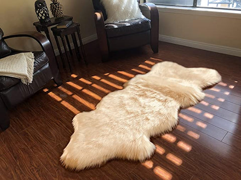 LAMBZY Genuine Sheepskin Silky Area Rug - Thick Strong Bottom Texture Stain Resistant Area Rug - lambzydecor.com