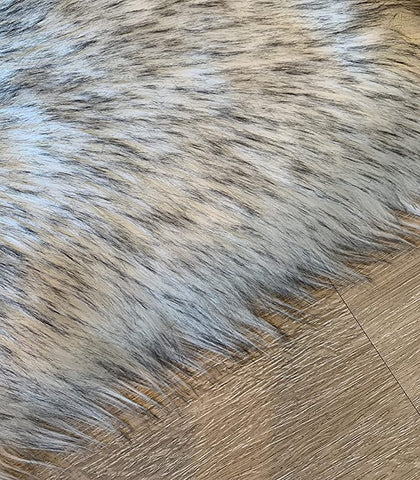 LAMBZY Faux Sheepskin Super Soft Hypoallergenic Silky Round Shag Rug for Living & Kids Room, Sofa - lambzydecor.com