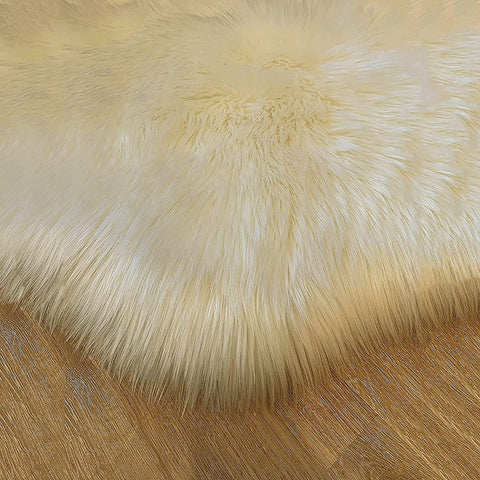 LAMBZY High Pile Super Fluffy Soft Faux Sheepskin Rug, Classic Sheepskin Super Soft to Touch Rug - lambzydecor.com