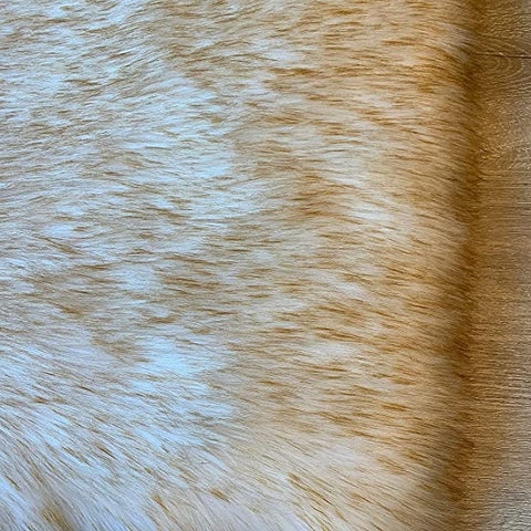 Luxury Faux Sheepskin Fur Rug, Fluffy Area Rug, Non-Slip Home Décor Accent - lambzydecor.com