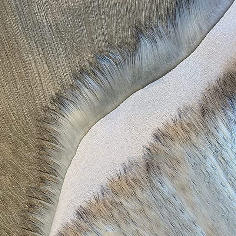 Luxury Faux Sheepskin Fur Rug, Fluffy Area Rug, Non-Slip Home Décor Accent - lambzydecor.com