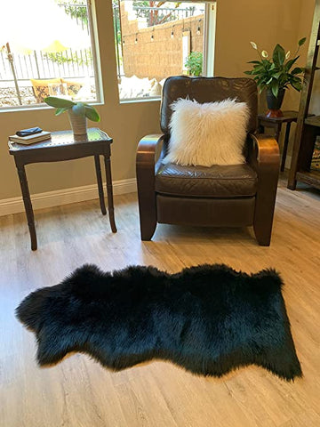 LAMBZY Faux Sheepskin Super Soft Hypoallergenic Silky Shag Rug for Living Room, Kids Room, Sofa - lambzydecor.com