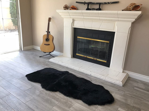 Genuine Sheepskin Area Rug with Strong Bottom Texture - Maya Collection, Black 2’X3' (60X90Cm) - lambzydecor.com