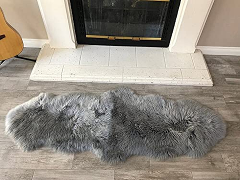 Genuine Sheepskin Area Rug with Strong Bottom Texture - Maya Collection, Black 2’X3' (60X90Cm) - lambzydecor.com