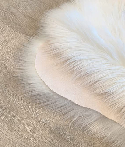 LAMBZY Faux Sheepskin Super Soft Hypoallergenic Silky Shag Rug for Living Room, Kids Room, Sofa - lambzydecor.com