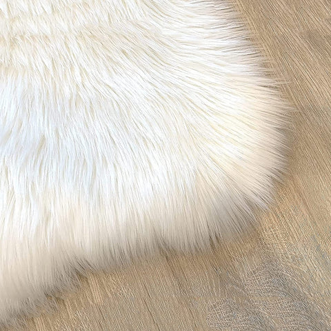 LAMBZY High Pile Super Fluffy Soft Faux Sheepskin Rug, Classic Sheepskin Super Soft to Touch Rug - lambzydecor.com