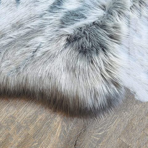 LAMBZY High Pile Super Fluffy Soft Faux Sheepskin Rug, Classic Sheepskin Super Soft to Touch Rug - lambzydecor.com